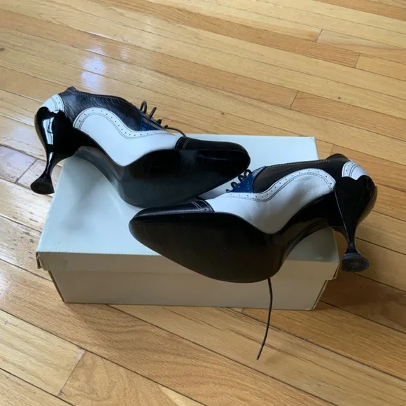 John Fluevog Mansfield Black White & Blue Leather Shoe Size 9 worn once indoors - Picture 9 of 15